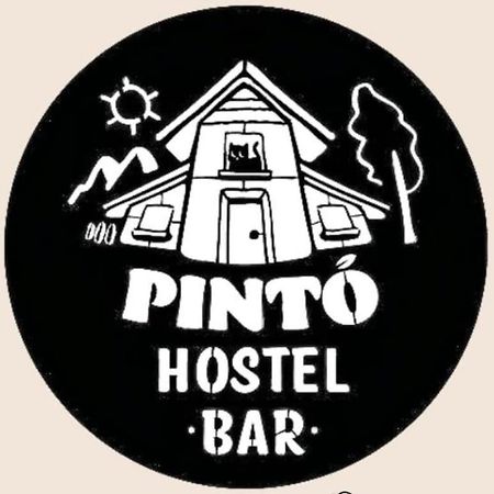 Pinto Casa Hostel & Bar Esquel Buitenkant foto