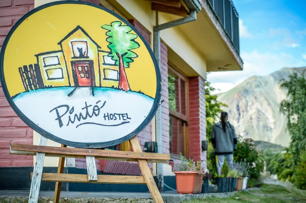 Pinto Casa Hostel & Bar Esquel Buitenkant foto